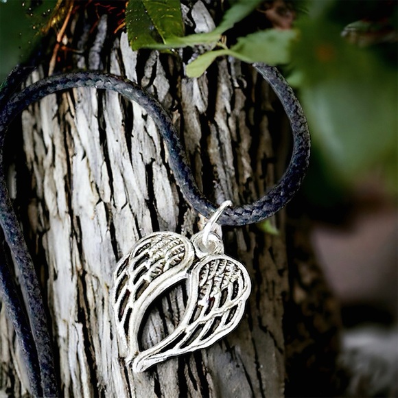 5 For $25💫Silver Angel Wings Pendant Necklace - Picture 5 of 5